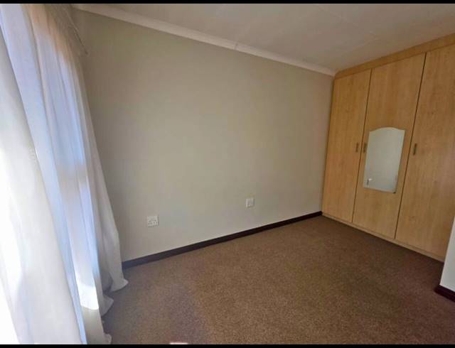 1 BEDROOM APARTMENT FOR SALE IN BRENTWOOD PARK